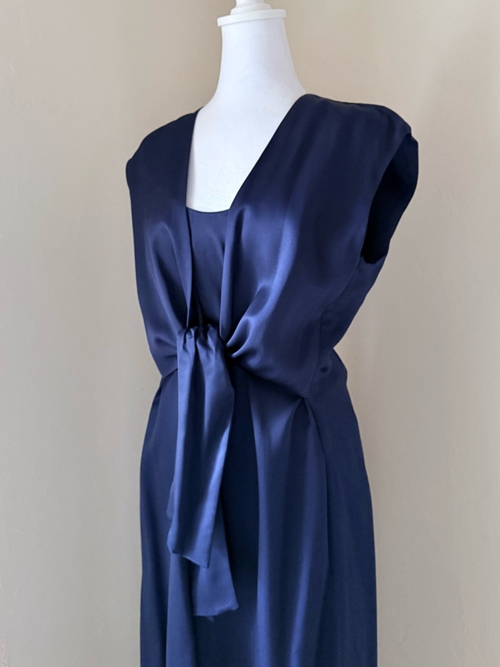 There Was One Knot Detail Navy Satin Midi Dress Made in Italy Farfetch 44 8 $520 - Picture 10 of 16